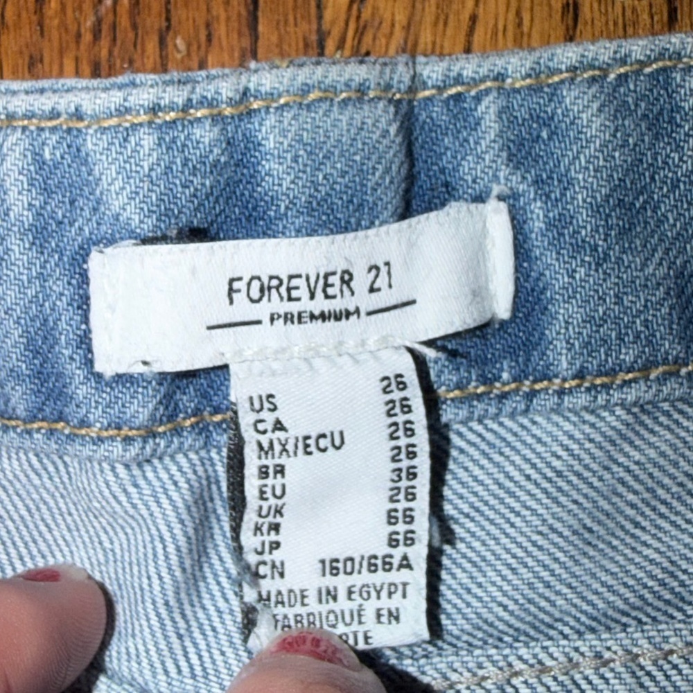 Forever 21 Premium Denim Wide Leg Jeans with Tie Waist and Button Up Size 26 - Picture 6 of 9